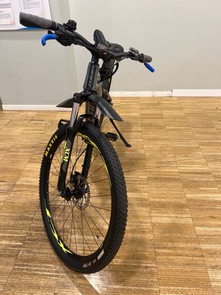 Bicicleta Eléctrica Gris con Documentación