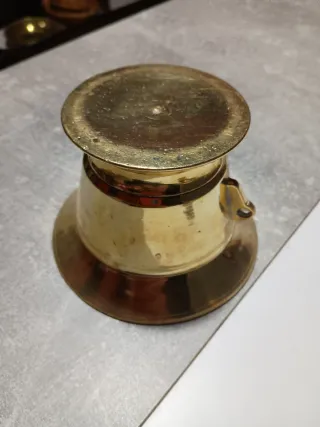 Almirez antiguo de bronce