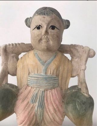 Figura Tailandesa de Madera