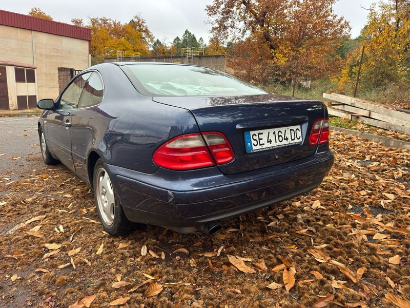 Mercedes-Benz  CLK 320 - foto 1
