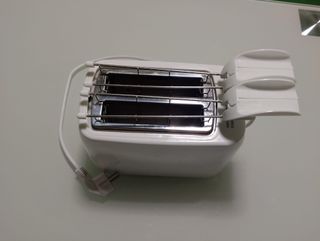 Tostapane con pinze 750W