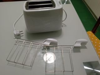 Tostapane con pinze 750W