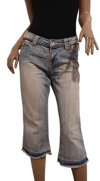 Jeans Capri Blu