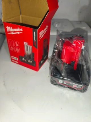 Batería Milwaukee M12 REDLITHIUM 6.0 Ah