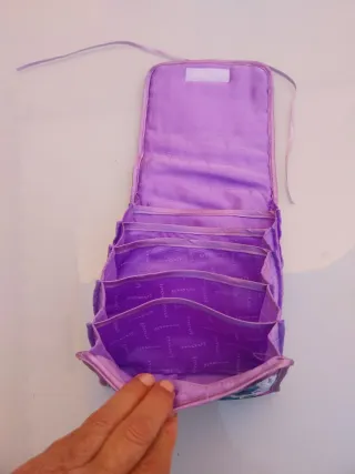 Neceser Moui Morado con Compartimentos