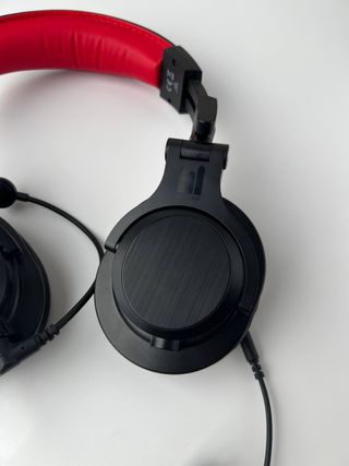 Cuffie Roseland Nere e Rosse