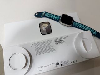 Apple Watch Series 9 41mm .94% salut bateria