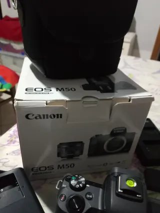 Canon EOS M50 Kit Obiettivo EF-M 15-45mm