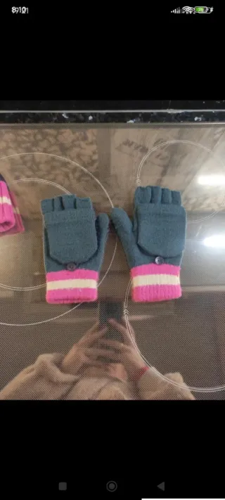 Gorro y guantes conjunto