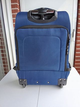 Maleta convertible en mochila