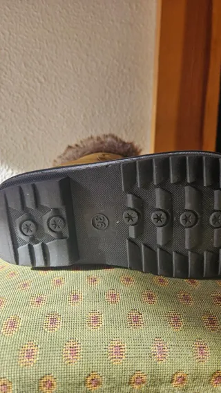 Botas Elementerre Beige y Negras