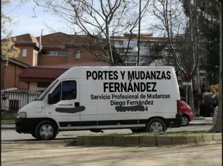 Se hacen portes y mudanzas económicas