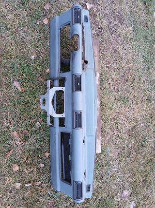 Salpicadero y faro de Discovery