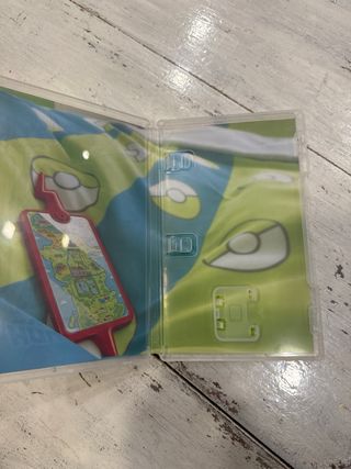 Pokemon Espada Nintendo Switch Caja sin juego