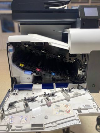 Impresora HP Laser Jet 500 color MFP Multifunción