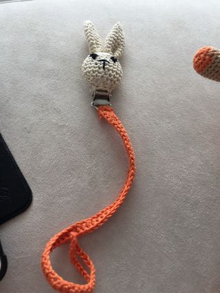 Muñecos de lana hechos a mano