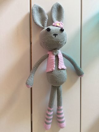 Muñecos de lana hechos a mano