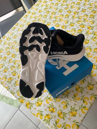 Hoka Clifton 10 Zapatillas Negras/Blancas