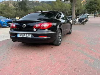 Volkswagen Passat CC 2009