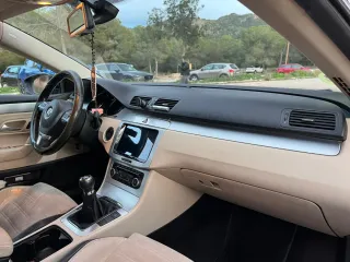 Volkswagen Passat CC 2009