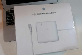 Cargador Apple MacBook Air 45W MagSafe Original