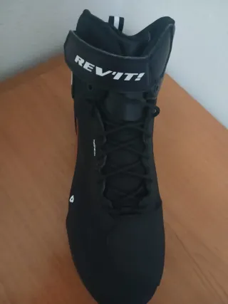 Botas G-Force H2O EUR 42