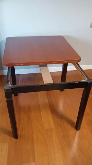 Mesa de comedor de madera extensible y desmontable