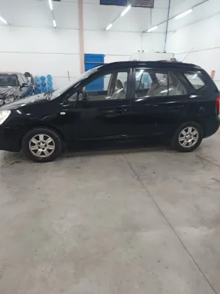 KIA Carens 2.0 CRDI 140CV