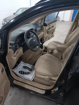 KIA Carens 2.0 CRDI 140CV