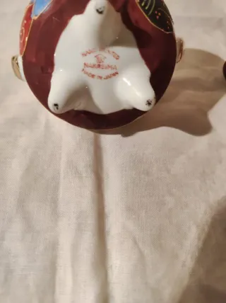 Antiguo inciensario japonés dorado