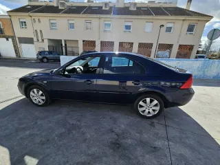 Ford Mondeo 2004