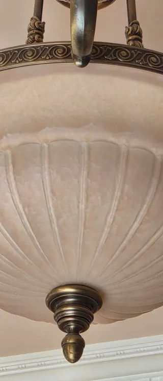 Lámpara de techo de cristal y metal