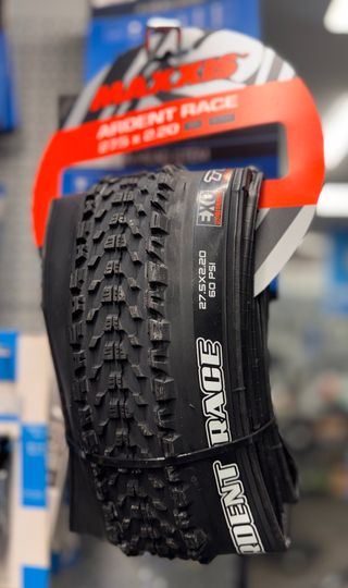 Cubierta Maxxis Ardent Race 27.5x2.20 Exo