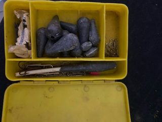 Caja herramientas HECO con plomos de pesca