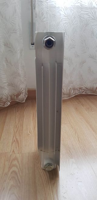 Radiador Calefacción Gas Pequeño Blanco