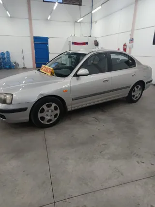 Hyundai Elantra 2.0 CRDI 112CV