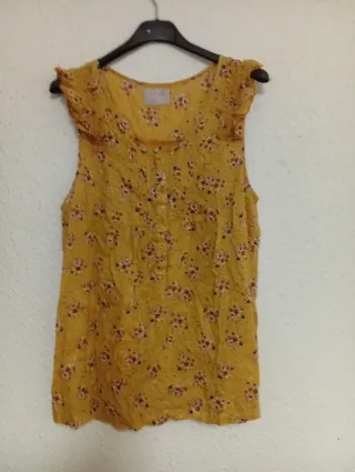 4 Camisetas con puntilla y encaje.precio TODO