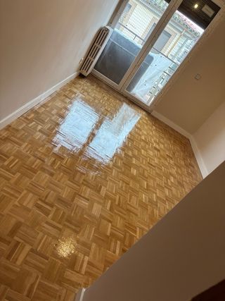Acuchillado y Barnizado de Suelos