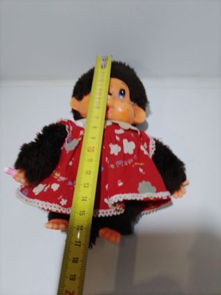 Muñeco Moncchichi vestido