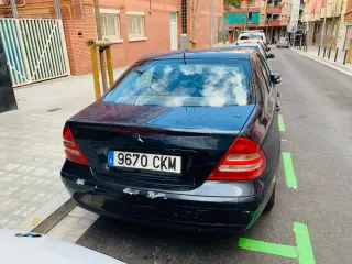 Mercedes-Benz Clase C 2003