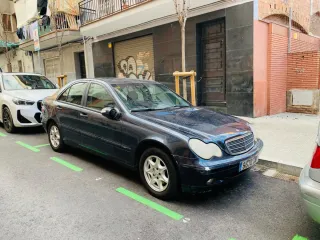 Mercedes-Benz Clase C 2003