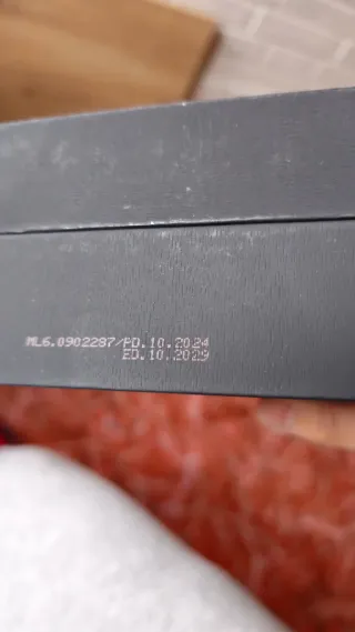 Perfume Árabe sehr Lattafa Negro y Dorado