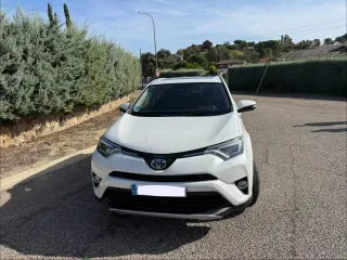 Toyota RAV4 2017