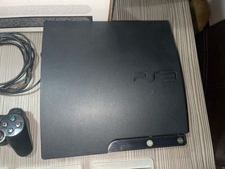 Consola PS3 Slim 250GB Negra + Mando + 4 Juegos