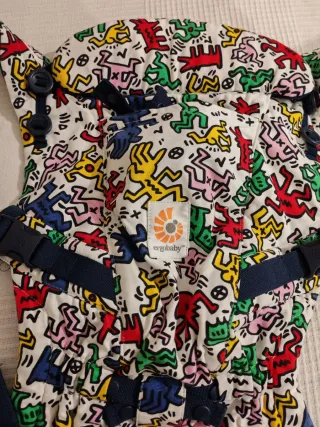 Mochila Porteo Ergobaby Keith Haring Ed. Limitada