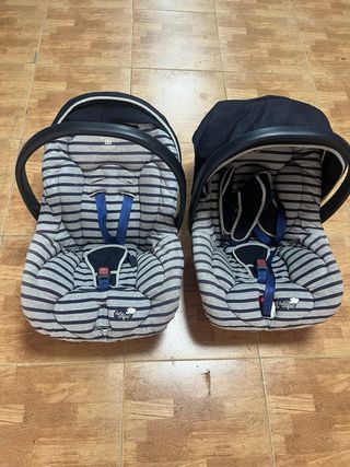 Carro gemelar con 2 sillas