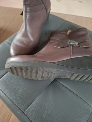 Botines de piel marrones