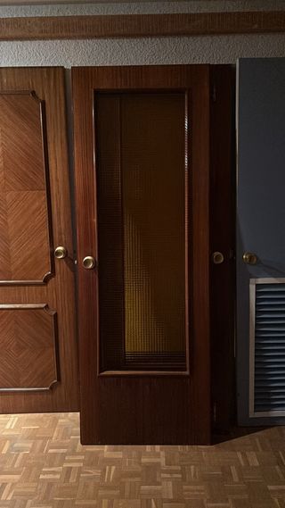 Puerta acristalada madera