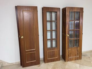 Lote puertas madera con cristal