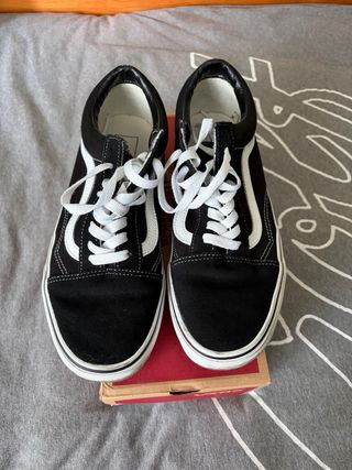 Vans Old Skool Negras y Blancas